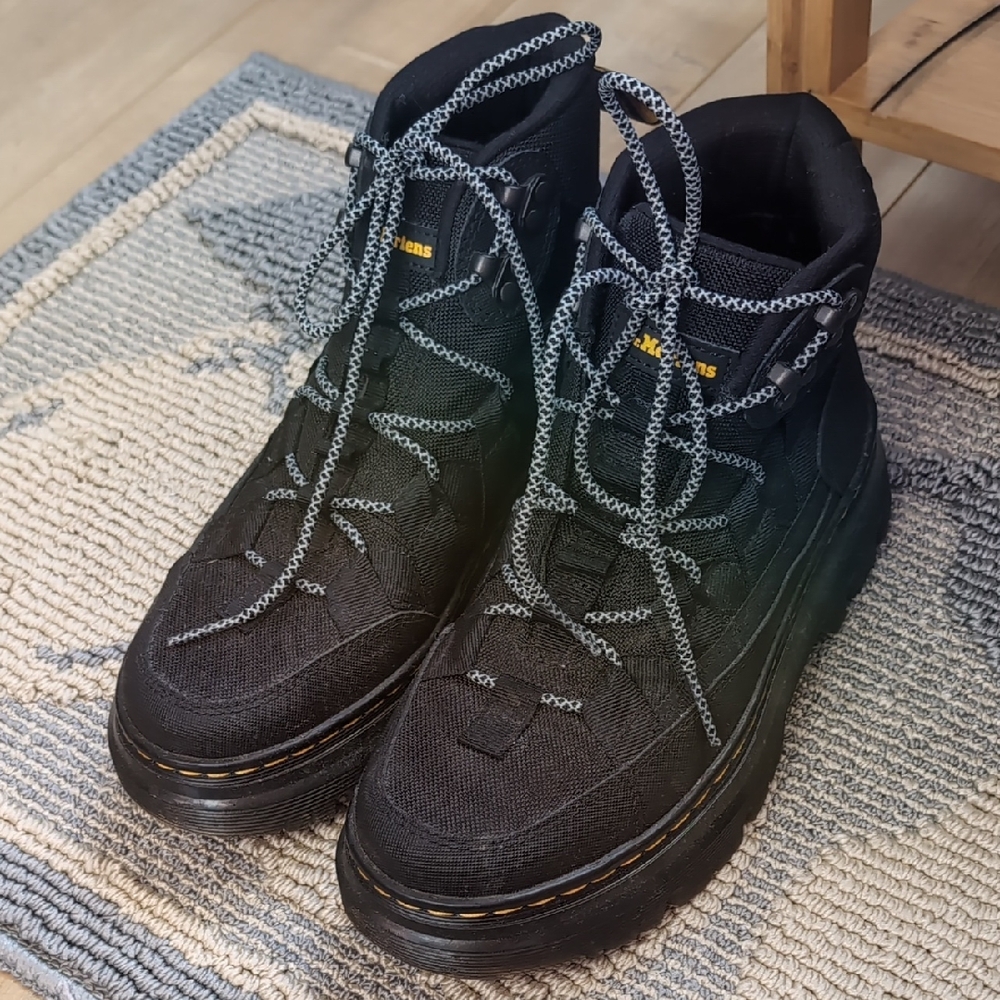 Boury Casual Boots Doc Martens